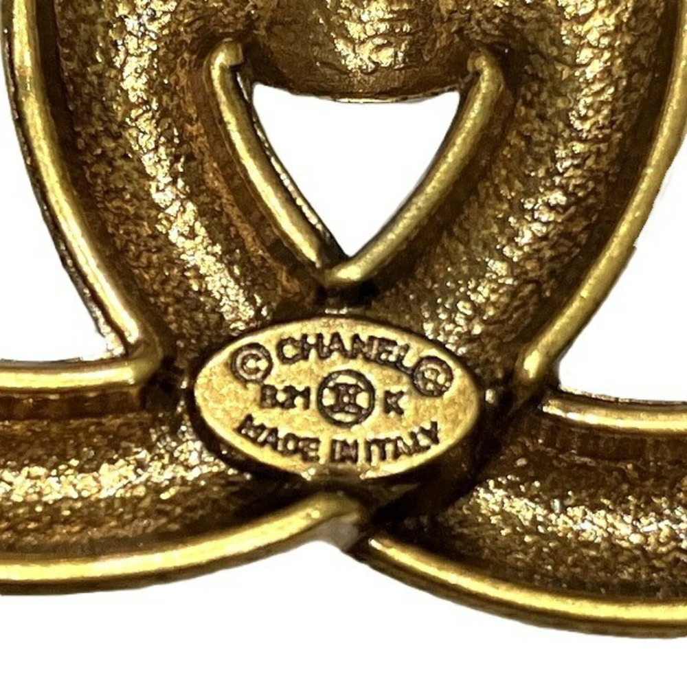CHANEL Gold Logo Brooch - Picture 2 of 9